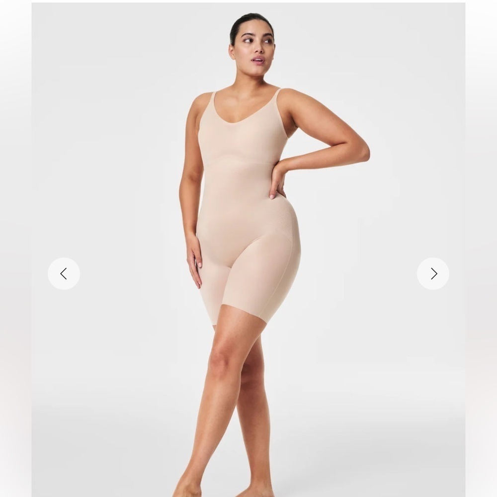 SPANX Shape Invisible Mid-Thigh Bodysuit Beige 1X